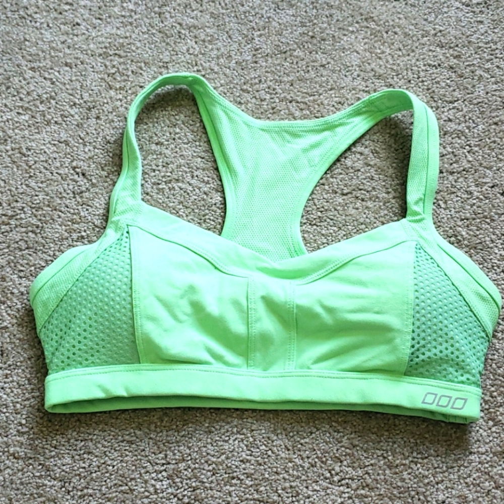 Lorna jane sports bra